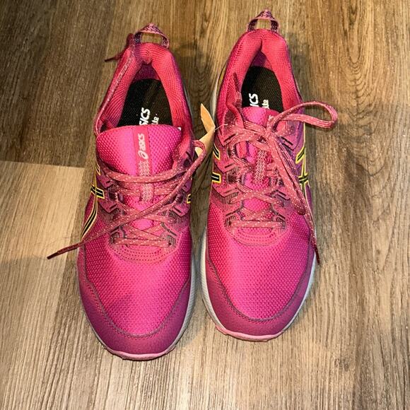 Woman’s ASICS Pink Running Shoes Size 11 - Picture 7 of 9